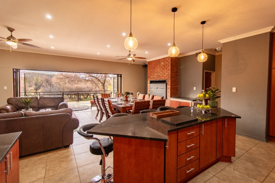 To Let 4 Bedroom Property for Rent in Riviera Glen Security Estate Free State